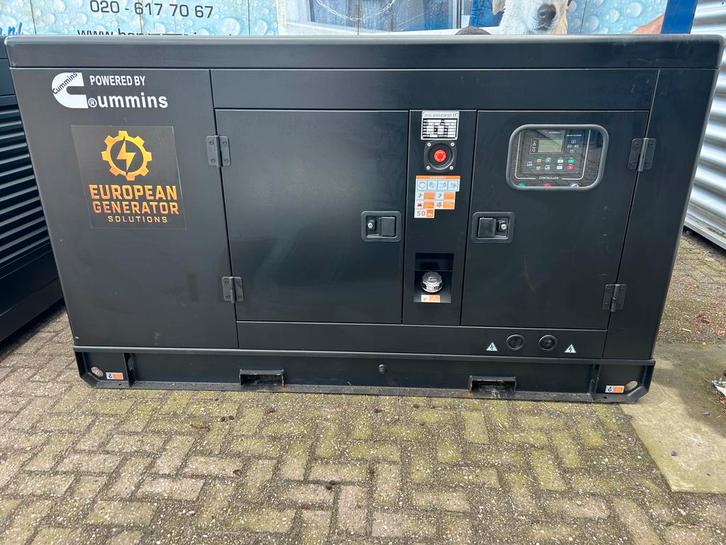 Nieuwe 50-60 KVA Aggregaat met Cummins en Stamford, Zakelijke goederen, Machines en Bouw | Aggregaten, Ophalen of Verzenden