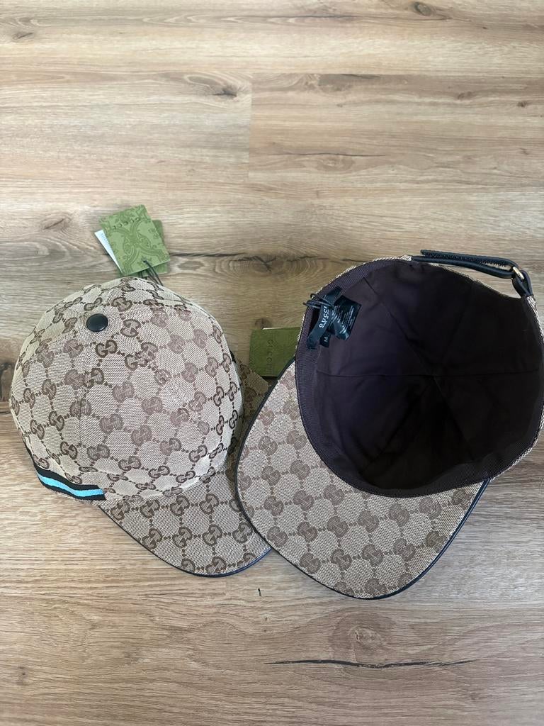 Gucci pet limited edition, Ophalen of Verzenden, Nieuw, 57 cm (M, 7⅛ inch) of minder, Pet
