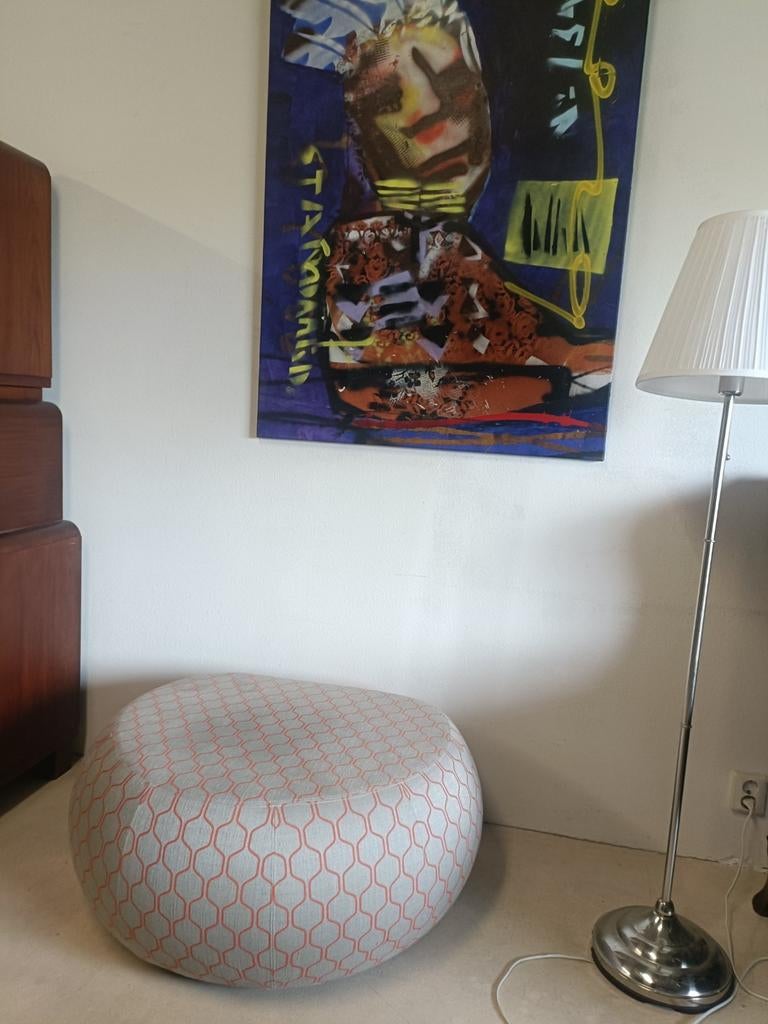 Montis poef op wieltjes, Huis en Inrichting, Banken | Voetenbanken en Poefen, Ophalen, Design, 75 tot 100 cm, Zo goed als nieuw