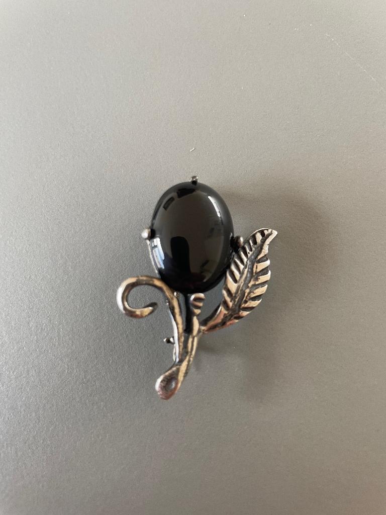 Zilveren sierlijke tak broche, Ophalen, Gebruikt, Minder dan 4 cm, Zilver