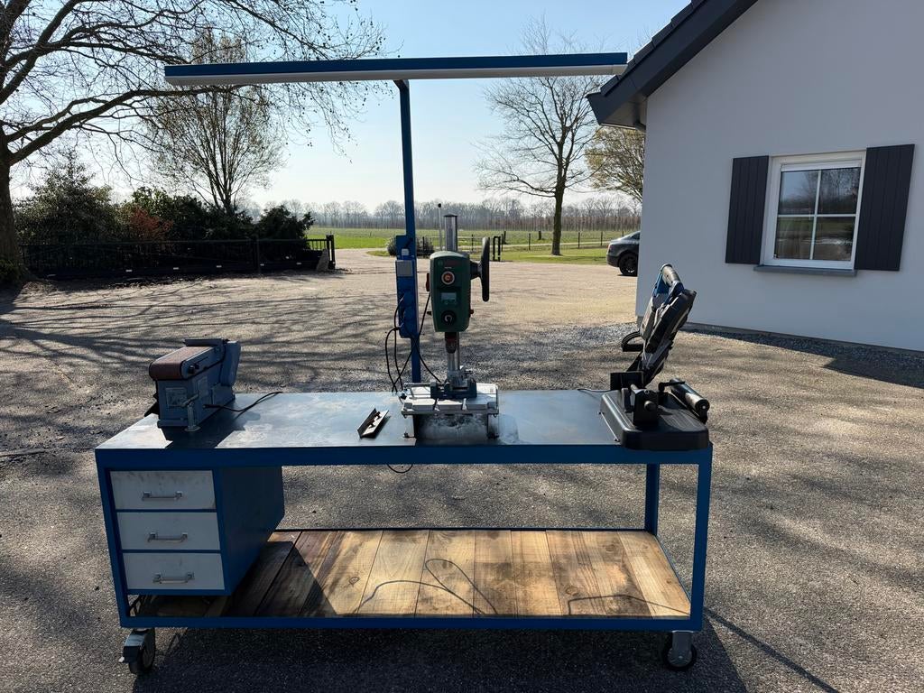Complete Werkbank met Professionele Machines - Direct Startk, Ophalen, Zo goed als nieuw