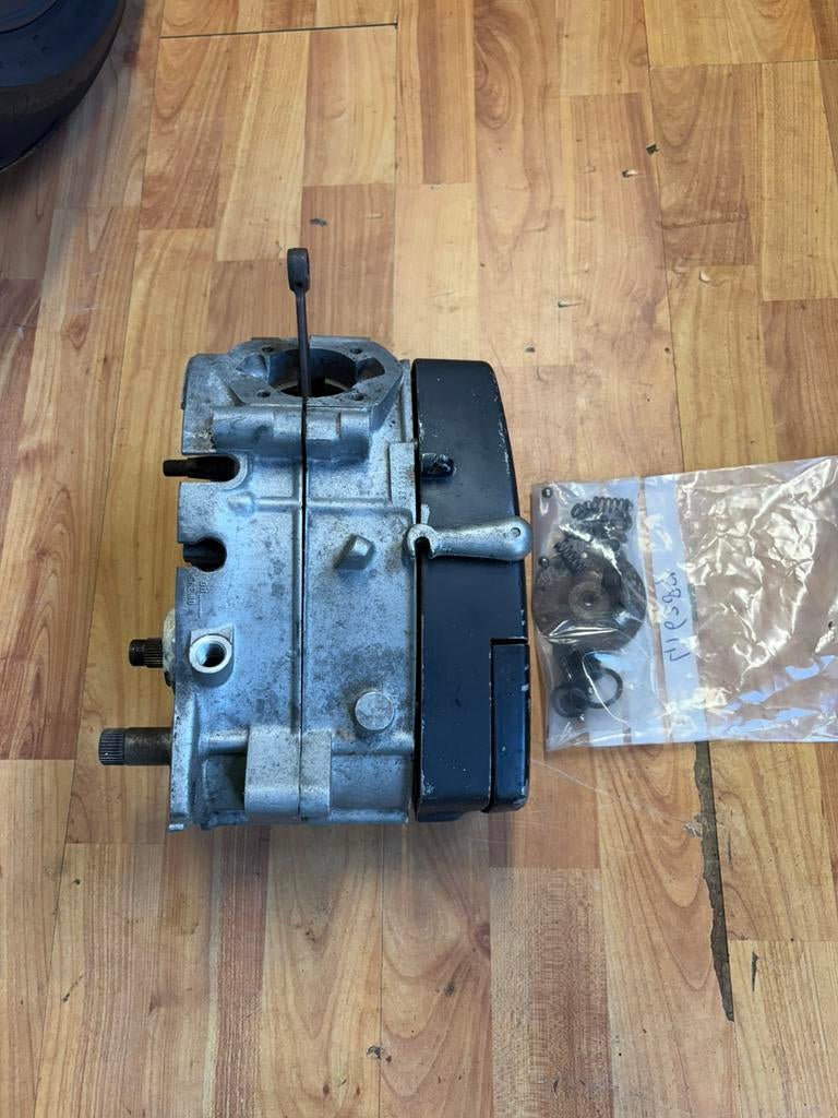 Zeskant 4 bak in onderdelen, Ophalen, Gebruikt, Blok