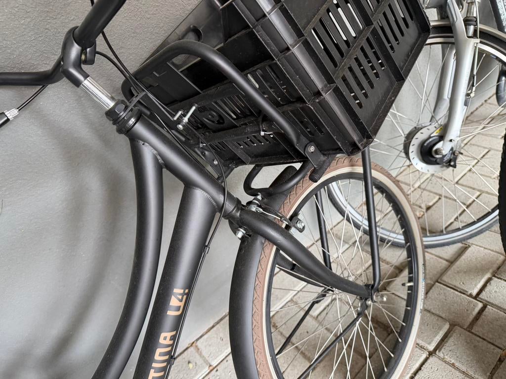 Meisjes fiets tot 150cm, Ophalen, Zo goed als nieuw