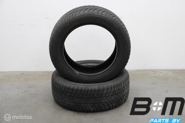 2 x 2255518 102V Bridgestone Blizzak LM001 met 5mm 225 55 18, Auto-onderdelen, Banden en Velgen, Gebruikt, Band(en)