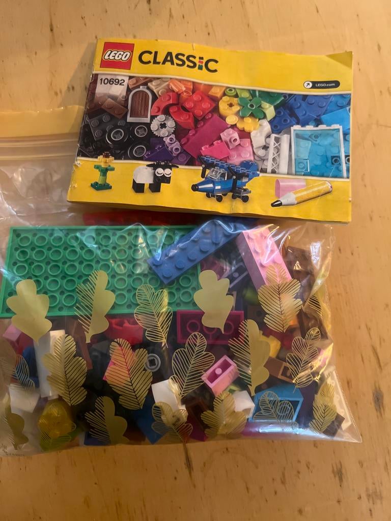 Lego Classic 10692 set met losse stenen, Kinderen en Baby's, Speelgoed | Duplo en Lego, Ophalen of Verzenden, Gebruikt, Losse stenen