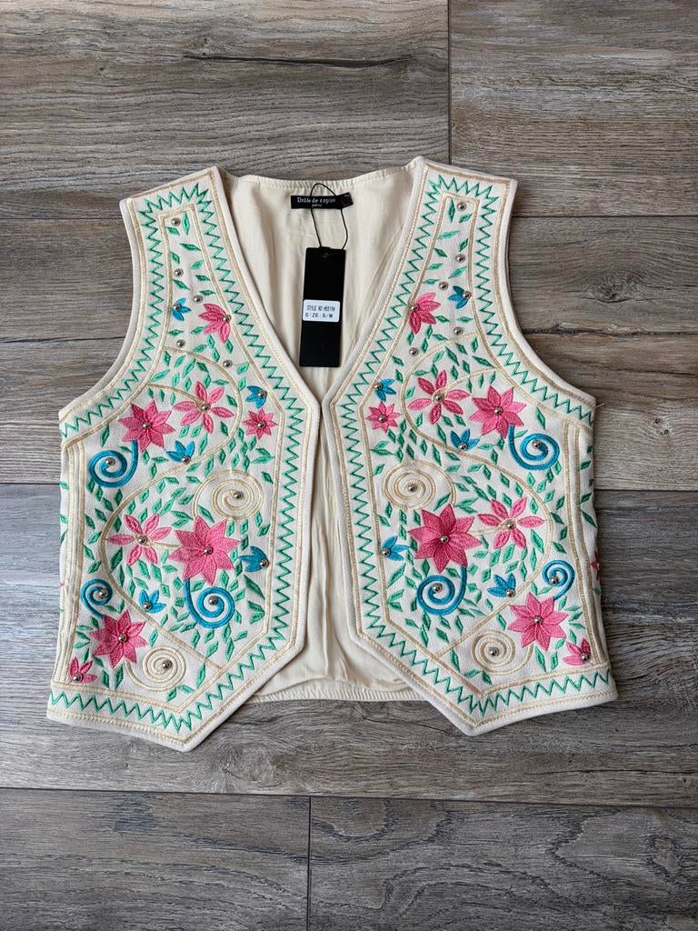 Vrolijk geborduurd gilet S/M - Drôle de copine, Kleding | Dames, Ophalen of Verzenden, Nieuw, Maat 36 (S), Overige kleuren