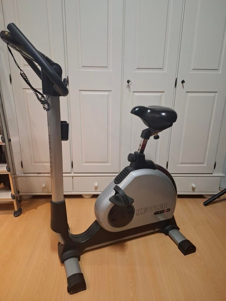 Hometrainer Kettler Stratos - Perfect voor thuistraining, Ophalen, Gebruikt, Metaal, Benen