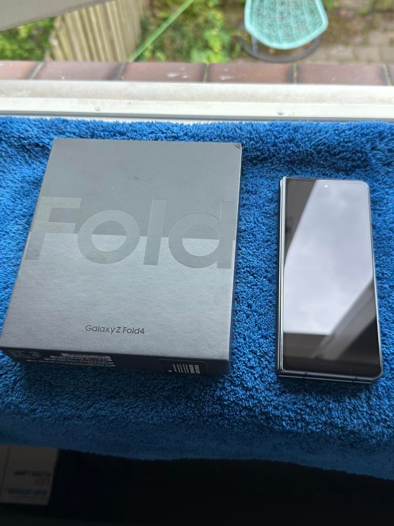 Samsung Galaxy Z Fold4 1TB Phantom Black - Zo goed als nieuw, Telecommunicatie, Mobiele telefoons | Samsung, Ophalen, Zwart, Touchscreen