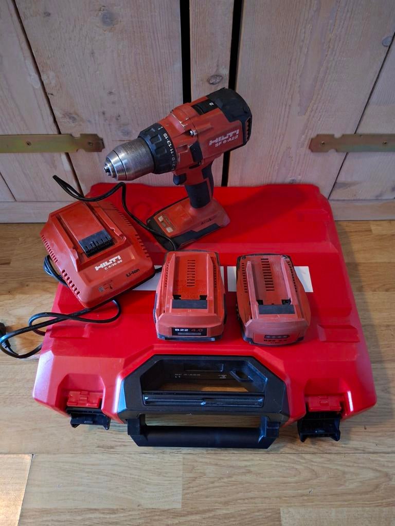 Hilti SF 4-A22 Accuboormachine met lader en 2 accu's, Ophalen, Gebruikt, Variabele snelheid, Boor- en Schroefmachine