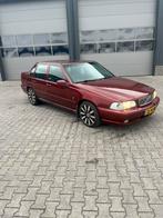 Volvo S70 2.4 140PK AUT 1999 Rood, Auto's, Trekhaak, 2435 cc, S70, 1600 kg