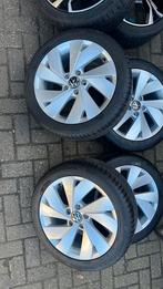 Nette volkswagen golf set 17 inch, Auto-onderdelen, Banden en Velgen, Ophalen, Gebruikt, Banden en Velgen, 17 inch