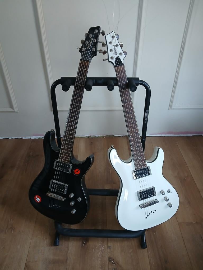 Ibanez sz 520 Elektrische Gitaren yin/yang, Muziek en Instrumenten, Snaarinstrumenten | Gitaren | Elektrisch, Ophalen of Verzenden
