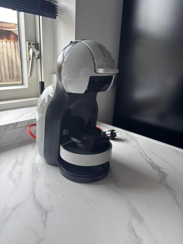 Dolce Gusto mini me grijs, Witgoed en Apparatuur, Koffiezetapparaten, Ophalen, Gebruikt, Koffiemachine, 2 tot 4 kopjes