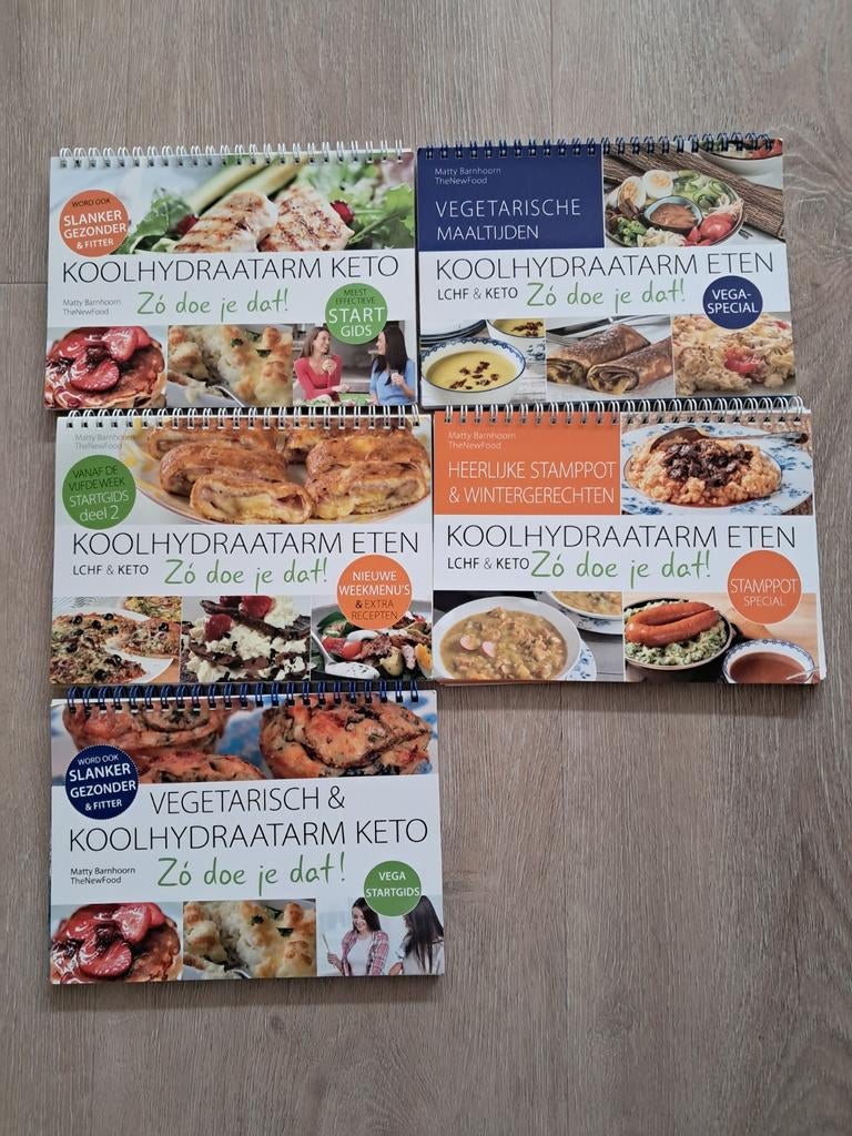 Koolhydraatarm Keto Kookboeken - Diverse Edities, Gezond koken, Ophalen of Verzenden, Zo goed als nieuw, Hoofdgerechten