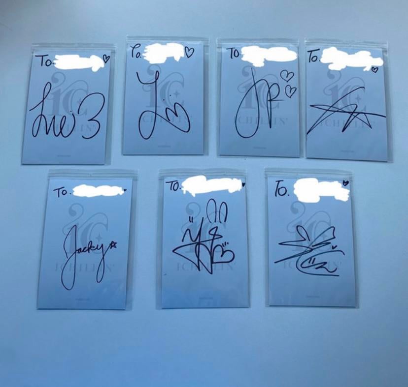 Ichillin signed postcards album kpop sale, Ophalen of Verzenden, Zo goed als nieuw