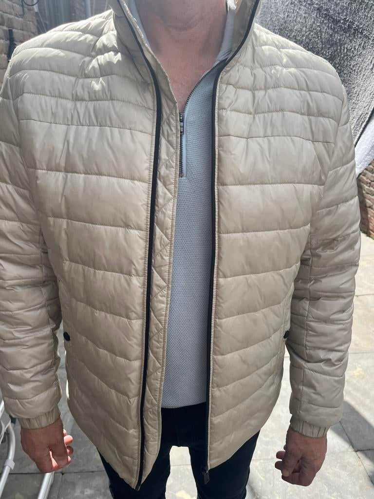 Hugo Boss jas heel mooi, Kleding | Heren, Ophalen of Verzenden, Zo goed als nieuw, Maat 52/54 (L)