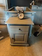 Brocante nachtkastje Vic, Huis en Inrichting, Ophalen of Verzenden, Zo goed als nieuw, Minder dan 45 cm