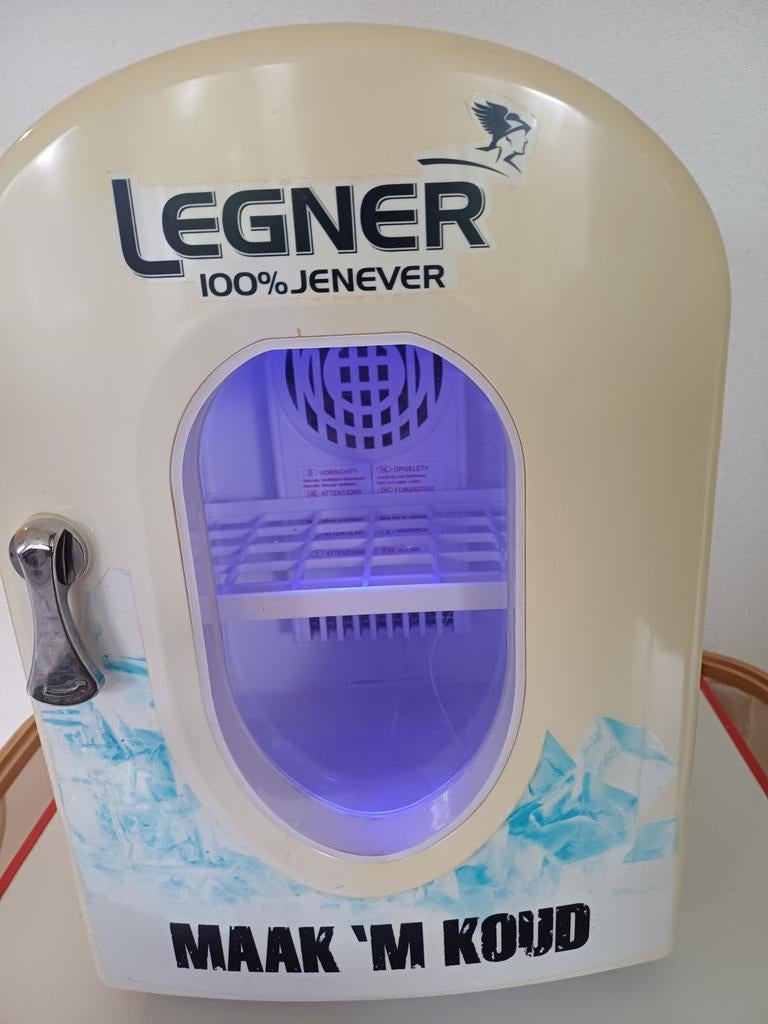 Legner 100% Jenever Mini Koelkast - Maak 'm Koud!, Ophalen of Verzenden, Minder dan 75 liter, Zonder vriesvak, Gebruikt