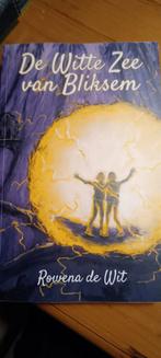 Rowena de wit een witte zee van bliksem, Ophalen of Verzenden, Zo goed als nieuw
