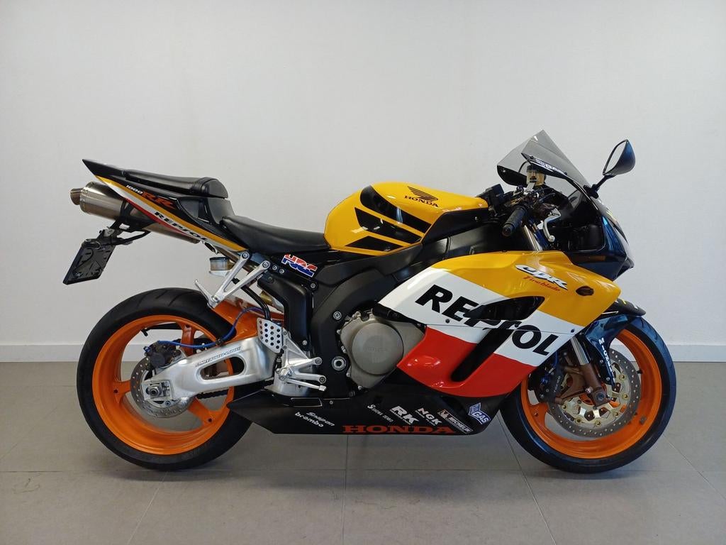 HONDA CBR 1000 RR FIREBLADE REPSOL (2005) cbr1000rr cbr1000, HONDA, 4 cilinders, Motorrijbewijs A, Bedrijf