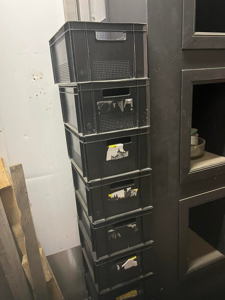 Gesloten opbergkisten, Ophalen, Zo goed als nieuw, Hout, Cd's