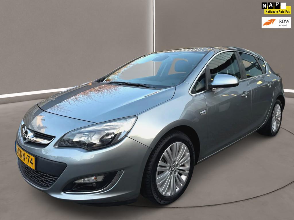 Opel Astra 1.4 Turbo Design Edition 120 Pk Airco Navi 161 dk, Voorwielaandrijving, Euro 5, Stof, Gebruikt