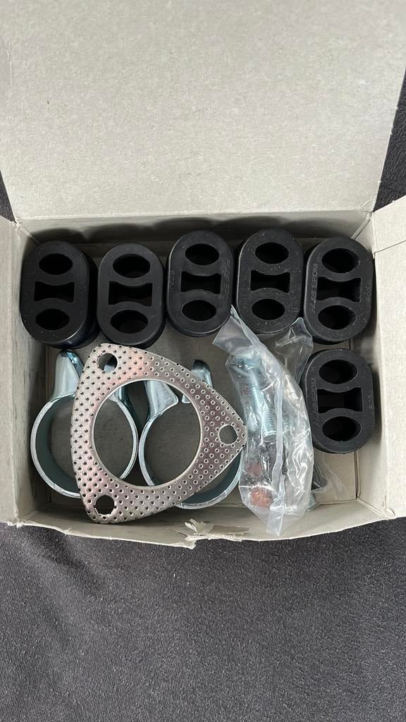 Uitlaat montagekit + luchtfilter Opel Astra H, Ophalen of Verzenden, Zo goed als nieuw, Zwart, Minder dan 95 cm