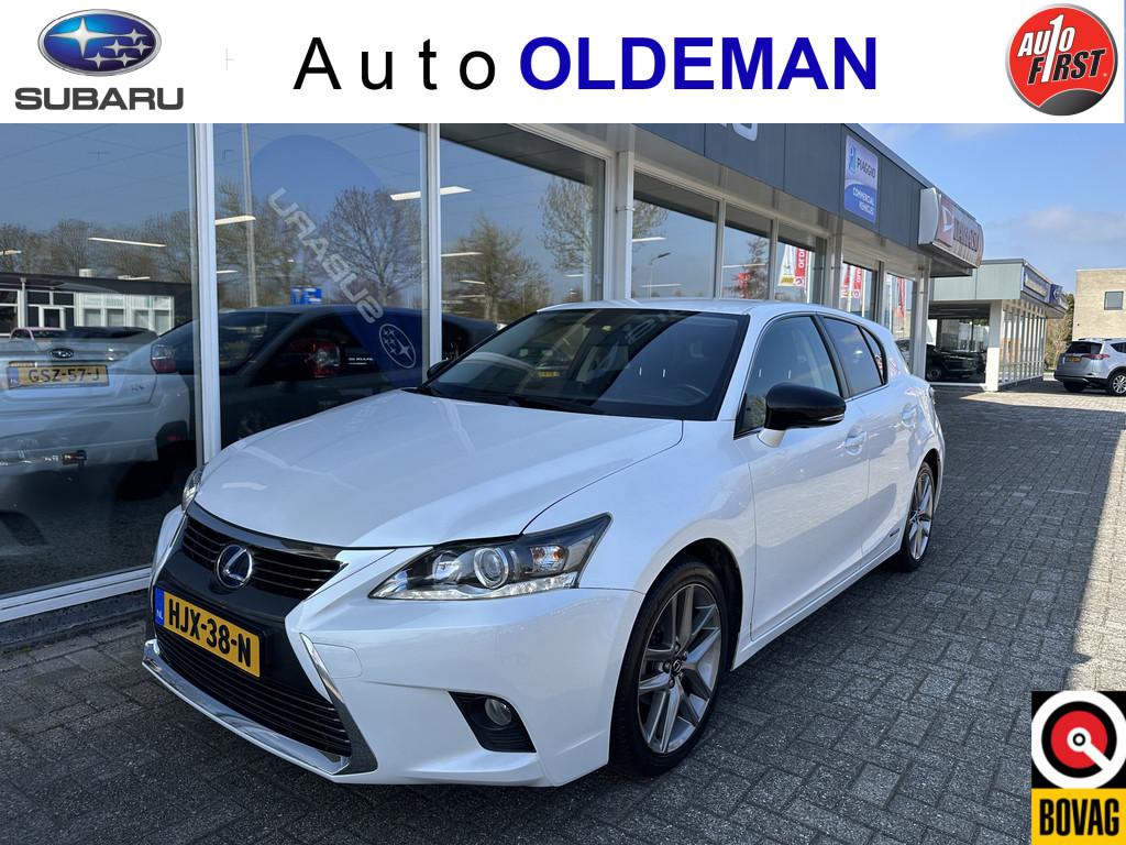 Lexus CT 200h Executive 17" LEDER,NAVI,CLIMA,CRUISE,CAMERA, Auto's, Lexus, 136 pk, Gebruikt, Zwart, 4 cilinders