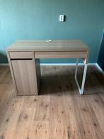 Ikea MICKE Bureau, wit gelazuurd eikeneffect, 105x50 cm, Ophalen, Gebruikt, Bureau
