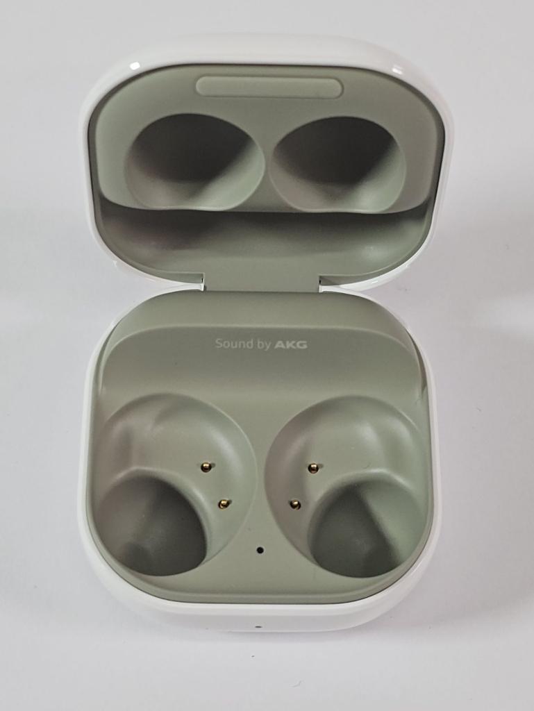 Samsung Galaxy Buds 2 - Oplaadcase - Wit/Groen | Tweedehands