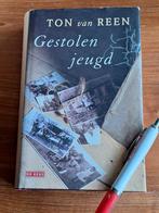 Gestolen jeugd  Ton van Reen, Boeken, Ophalen of Verzenden, Tweede Wereldoorlog, Zo goed als nieuw, Overige onderwerpen