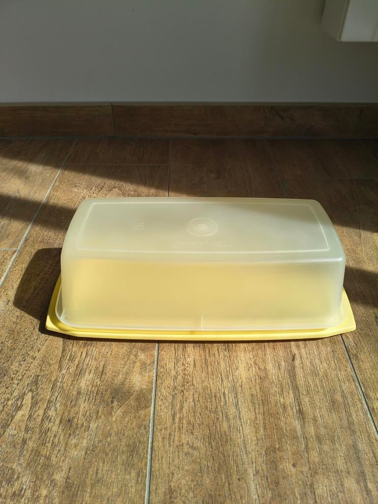 Tupperware cakedoos, ideaal voor cake, gebak etc, Ophalen of Verzenden, Zo goed als nieuw, Geel, Overige typen