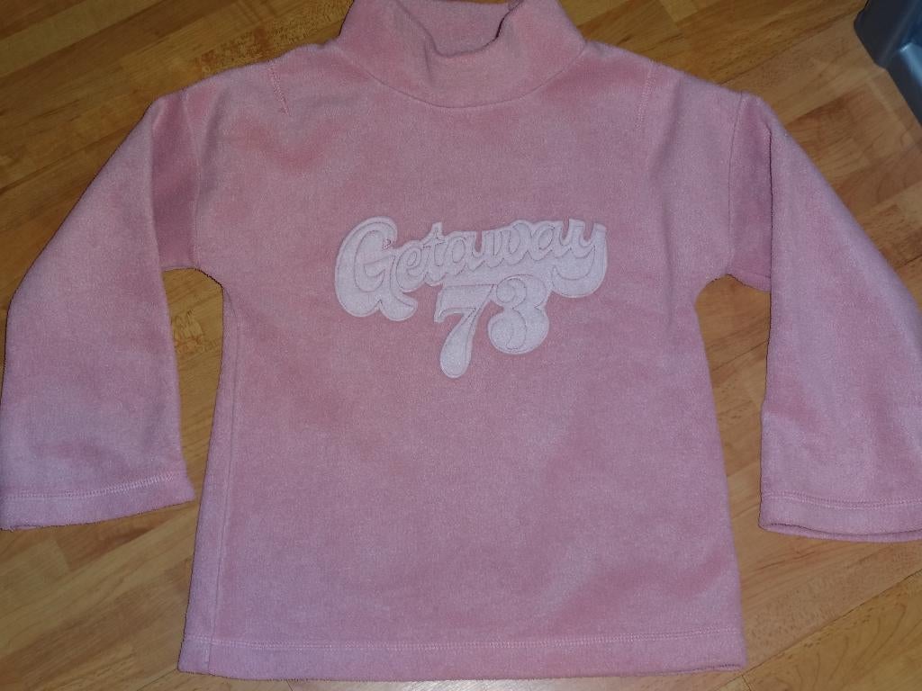 fleece trui mt 128/134, Kinderen en Baby's, Kinderkleding | Maat 134, Ophalen of Verzenden, Gebruikt, Meisje, Trui of Vest