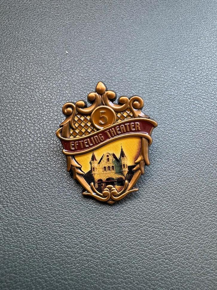 Efteling Pin Efteling Theater, Verzamelen, Efteling, Zo goed als nieuw, Button of Speldje, Ophalen of Verzenden