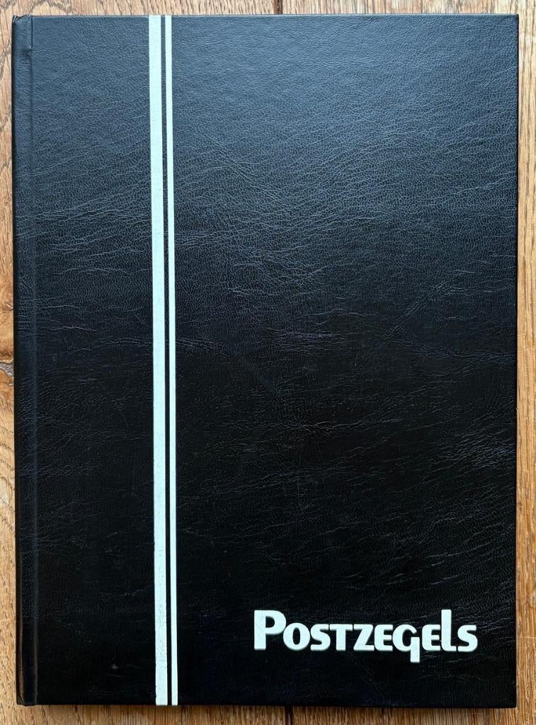 ZGAN insteekalbum 'postzegels' 32 bladzijden + postzegels, Postzegels en Munten, Postzegels | Volle albums en Verzamelingen, Verzenden