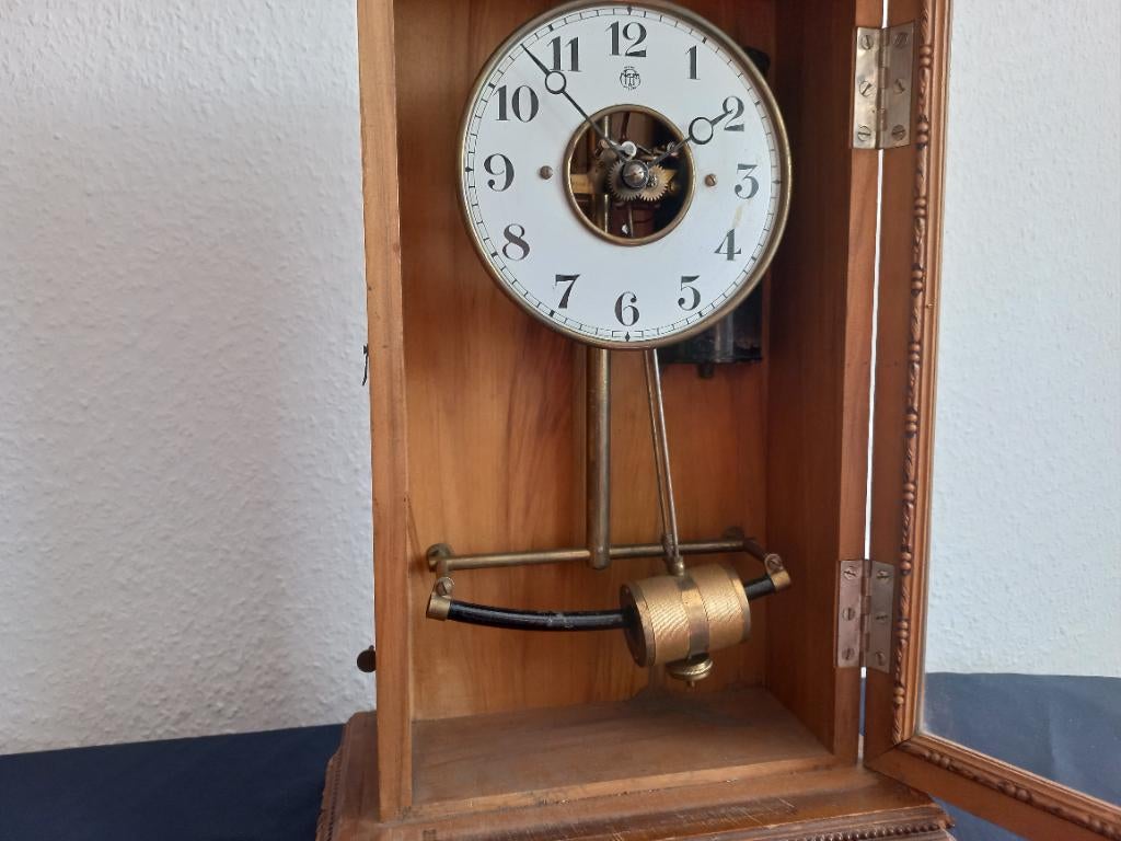 Bulle Clock, Antiek en Kunst, Antiek | Klokken, Ophalen