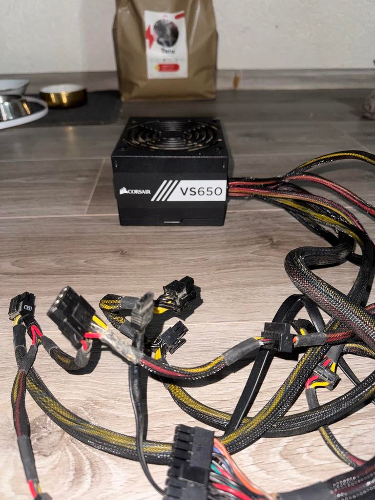 Corsair VS650 PSU Voeding (PSU), Ophalen of Verzenden, Gebruikt