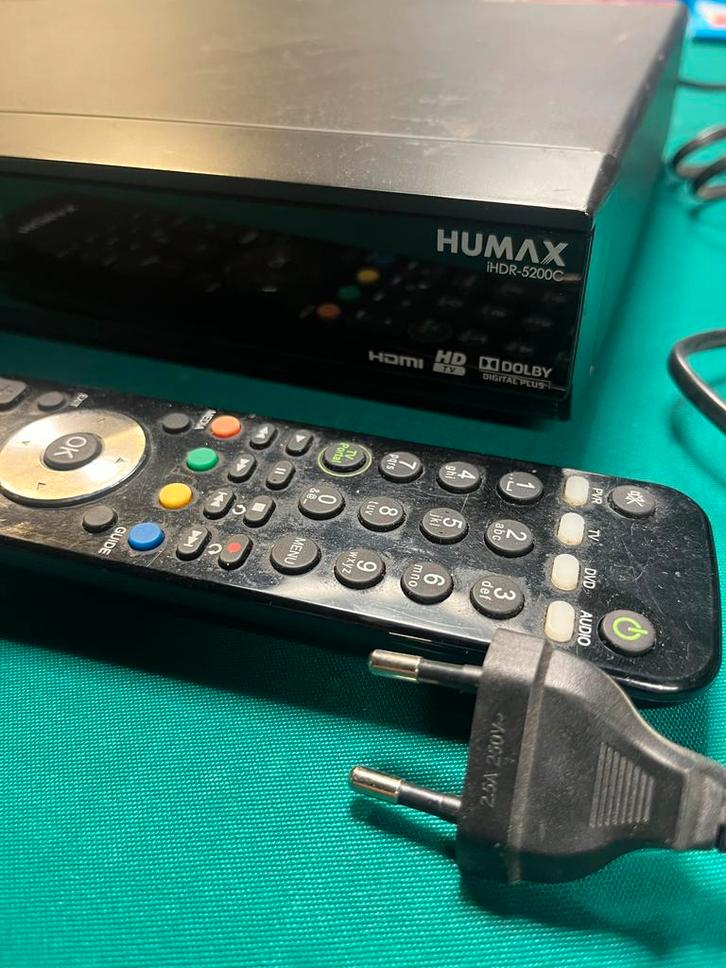 Humax iHDR-5200C digitale ontvanger met afstandsbediening, Audio, Tv en Foto, Decoders en Harddiskrecorders, Gebruikt, Harddiskrecorder