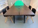 Groot bureau, tafel, donkerbruin gefineerd houten blad, Ophalen, Gebruikt, Bureau