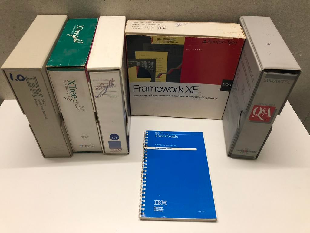 (IBM) Boxed software + manuals., Computers en Software, Vintage Computers, Ophalen of Verzenden