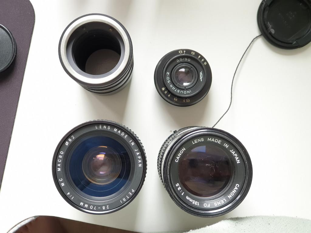 2 vintage camera lenzen en een macro adapter, Ophalen of Verzenden, Gebruikt, Standaardlens, Zoom