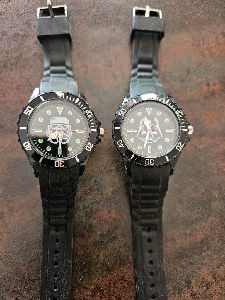 Darth Vader + Stormtrooper Starwars horloges goede staat!, Ophalen of Verzenden, Zo goed als nieuw, Leer, Overige merken