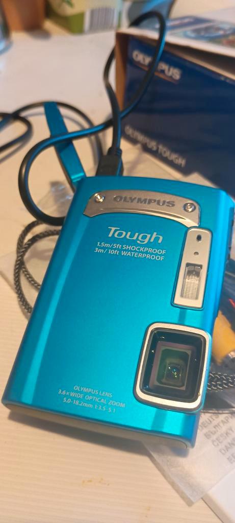 Olympus Tough TG-320 Camera - Onberispelijke Staat, Audio, Tv en Foto, Fotocamera's Digitaal, Zo goed als nieuw, Compact, Olympus