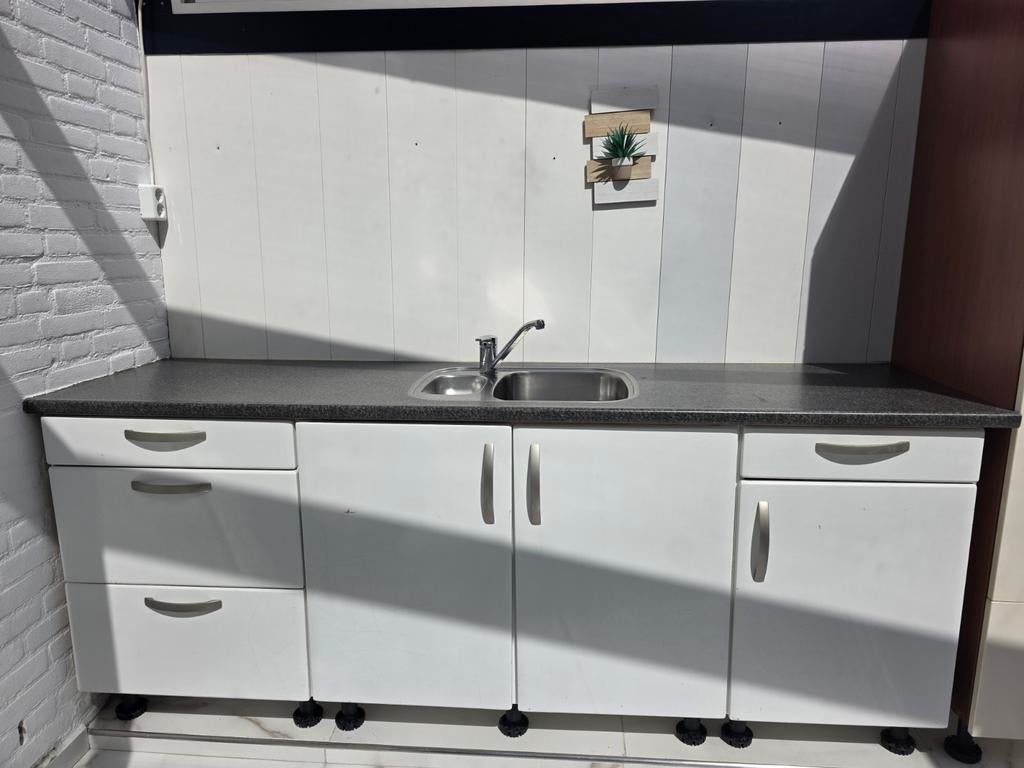 Keuken kast, Huis en Inrichting, Keuken | Complete keukens, Ophalen, Gebruikt, Wit