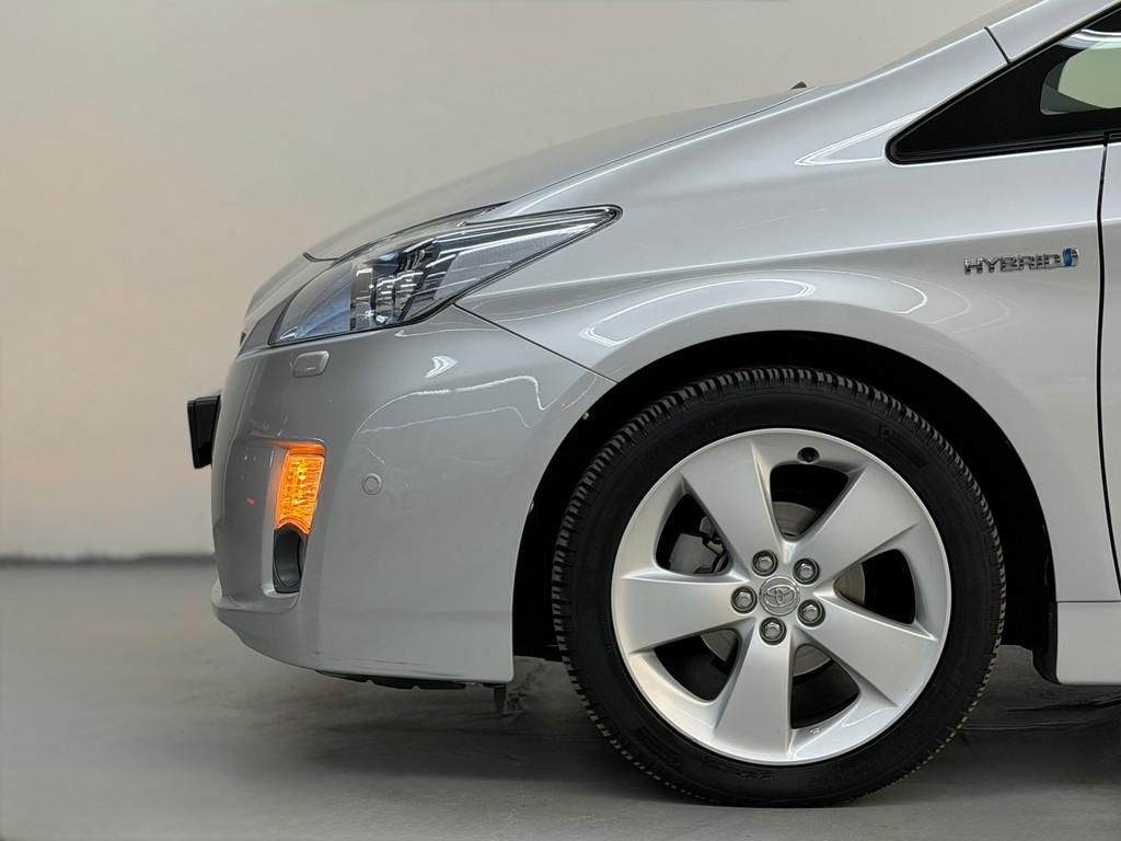 Toyota Prius 1.8 Executive UNIEK " 70.000 KM '' 1ste Eigenaa, Auto's, 4 cilinders, Bedrijf, Prius, 25 km/l