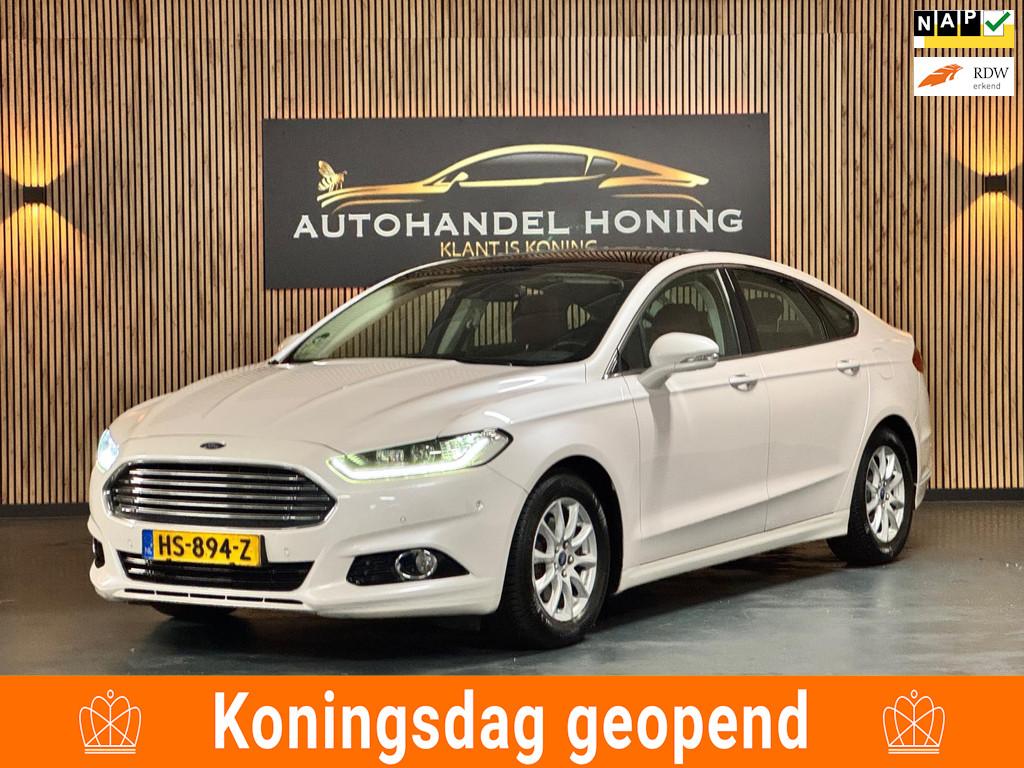 Ford Mondeo 1.5 TDCi Titanium|PANO|STUURVERW|LEDER|XENON|LED, Auto's, Ford, 28 km/l, Gebruikt, Euro 6, 4 cilinders