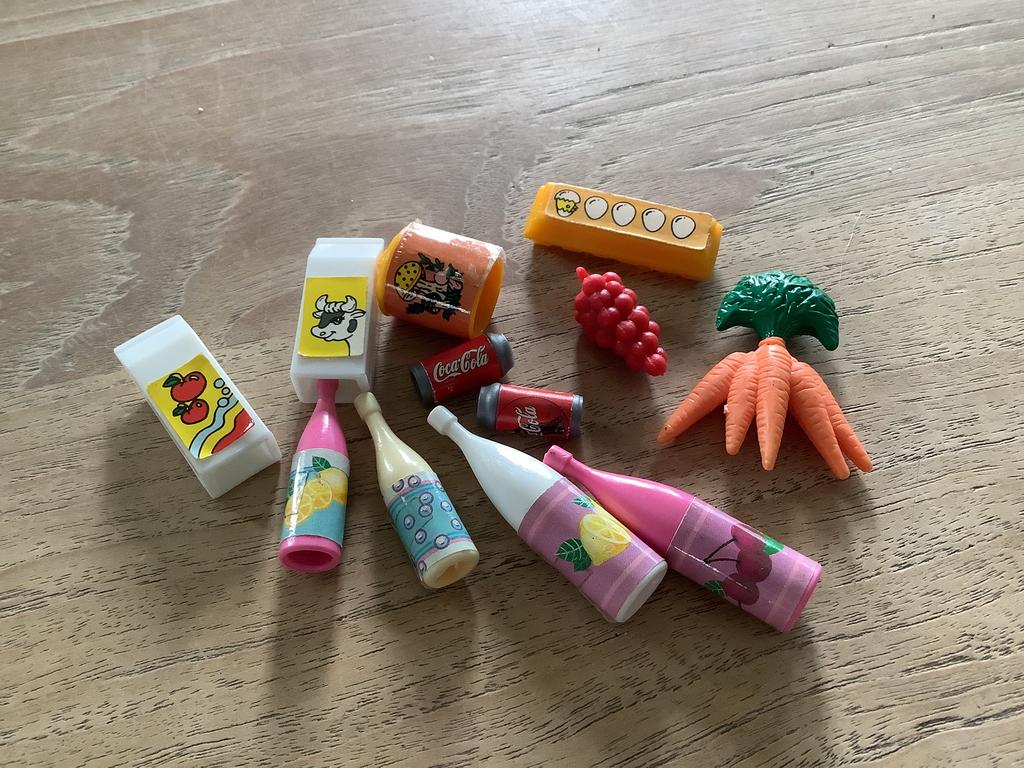 Barbie boodschapjes, Verzenden, Gebruikt, Kleertjes