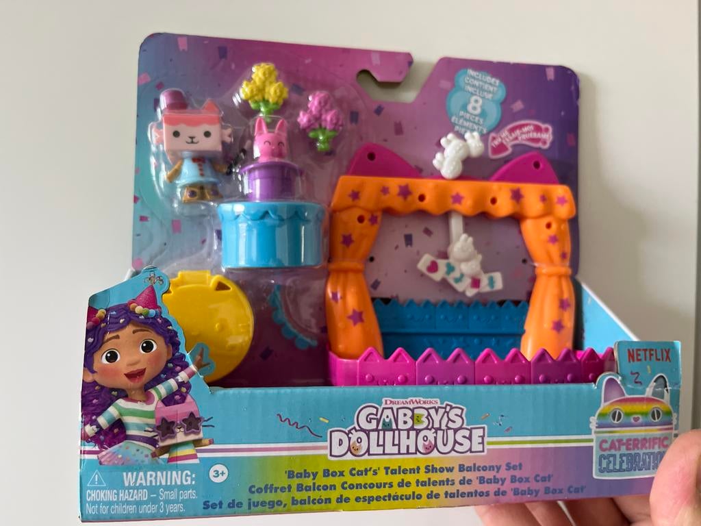 Gabby's Dollhouse 'Baby Box Cat's' Talent Show Balcony, Ophalen of Verzenden, Nieuw, Meisje