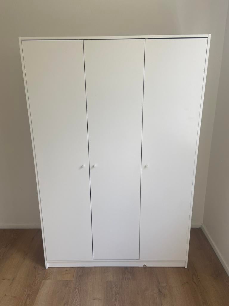 Ikea kleppstad kledingkast, Huis en Inrichting, Kasten | Roldeurkasten en Archiefkasten, Ophalen of Verzenden, Zo goed als nieuw