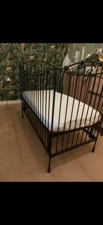 Zwart babybedje, Ophalen, Gebruikt, Ledikant